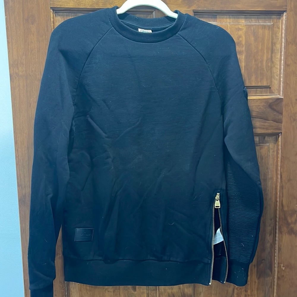 Men's sweatshirt